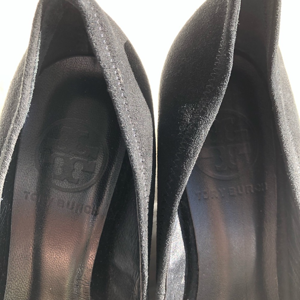 NEW Tory Burch Reva black leather wedge heels 5M - Picture 8 of 8